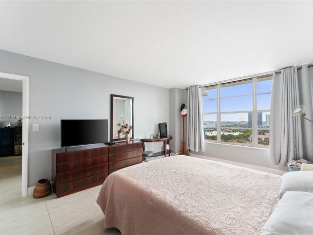 Продажа квартиры #1722 - фото 7446968