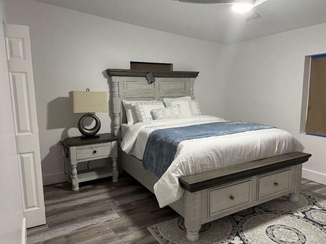 Дом в аренду по адресу 161 NE 15th Terrace - фото 6785601