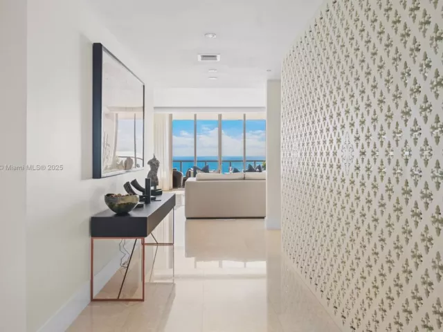 Продажа квартиры #1402N - фото 6666117