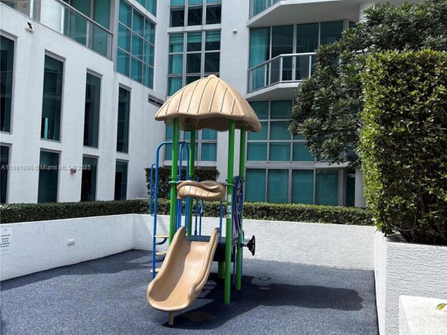 Продажа квартиры #1-809 - фото 6639490