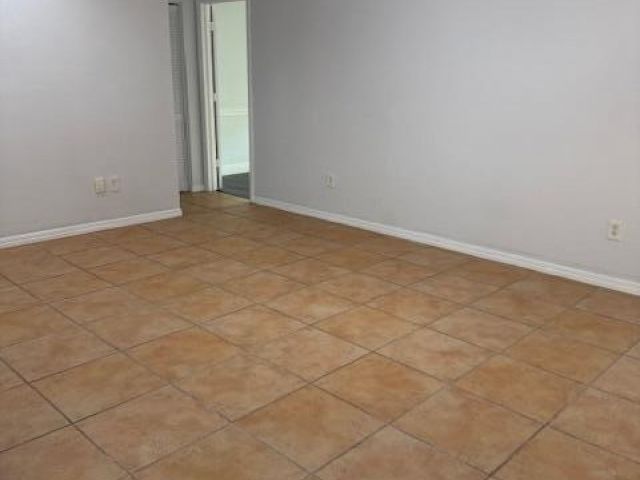 Дом в аренду по адресу 4135 Bay Laurel Way - фото 6785671