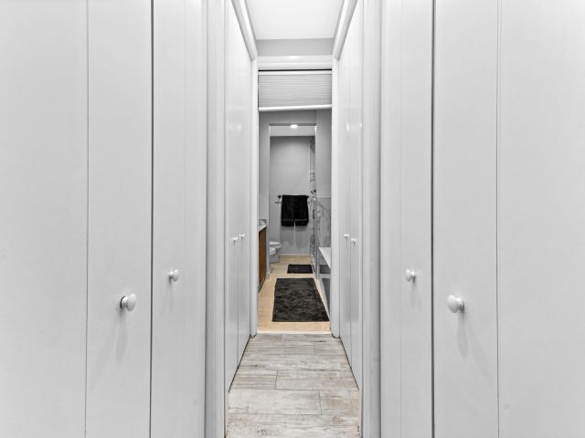 Дом в аренду по адресу 150 NE 6th Avenue E - фото 6630613