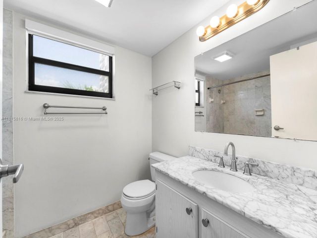 Продажа квартиры #307 - фото 7453726