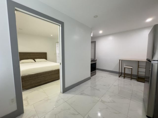 Продажа дома по адресу 1602 N 23 Avenue - фото 6644940