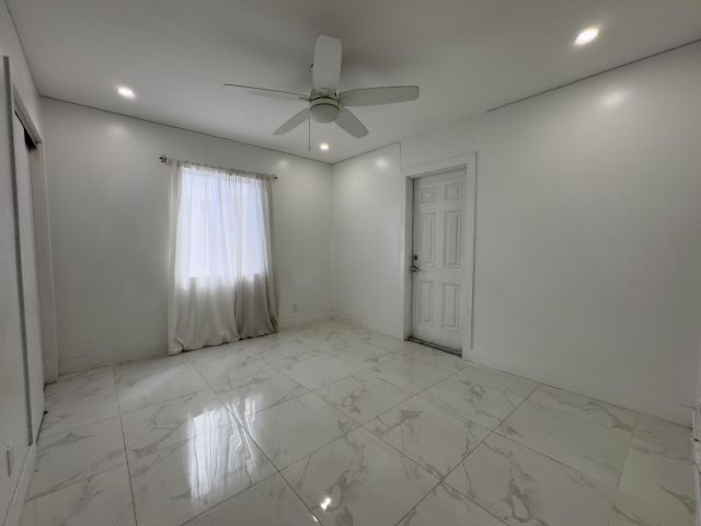 Продажа дома по адресу 1602 N 23 Avenue - фото 6644946