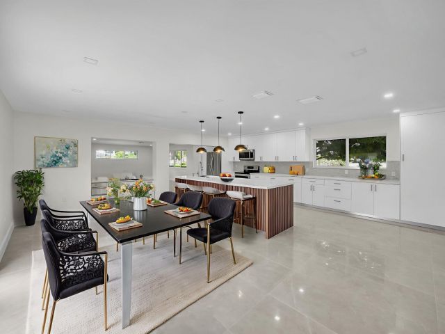 Продажа дома по адресу 21020 Highland Lakes Boulevard - фото 6705997