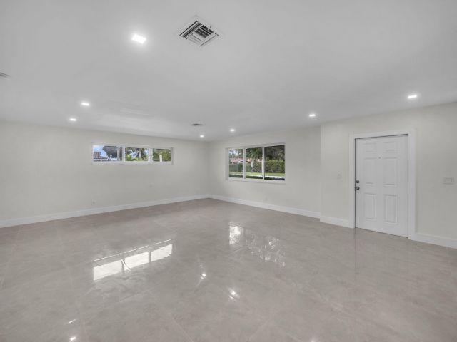 Продажа дома по адресу 21020 Highland Lakes Boulevard - фото 6706002