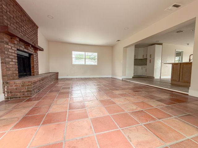 Продажа дома по адресу 2479 Pinecrest Court - фото 6894187