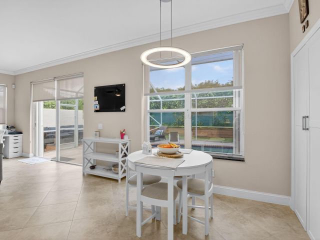 Продажа дома по адресу 9506 Fox Trot Lane - фото 6644254