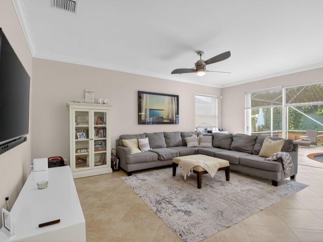 Продажа дома по адресу 9506 Fox Trot Lane - фото 6644258