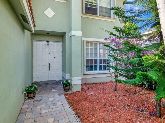 Продажа дома по адресу 9506 Fox Trot Lane - фото 6644261