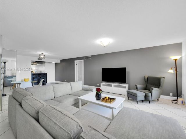 Квартира в аренду номер311 - фото 7438278