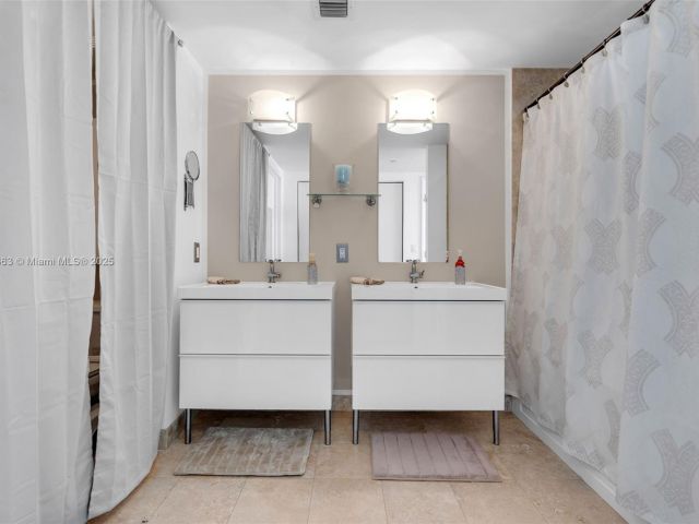 Продажа квартиры #1601 - фото 6630025