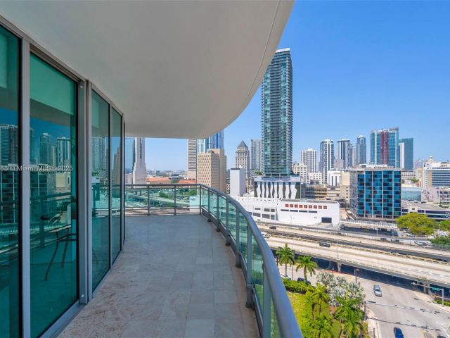 Продажа квартиры #1601 - фото 6630031