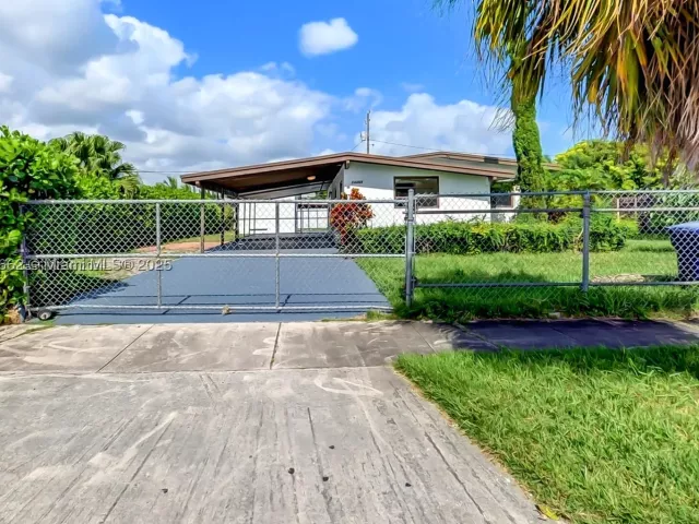 Продажа дома по адресу 14465 SW 290th Ter - фото 9013121