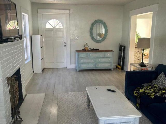 Дом в аренду по адресу 820 30th Street - фото 6656395