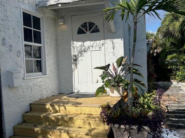 Дом в аренду по адресу 820 30th Street - фото 6656400