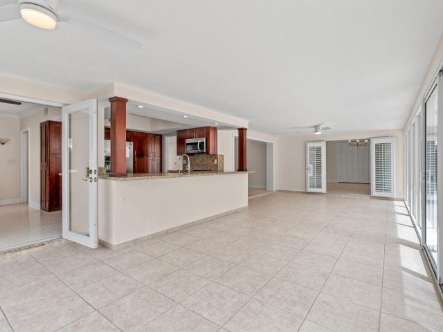 Продажа дома по адресу 670 Juneberry Court - фото 6689506