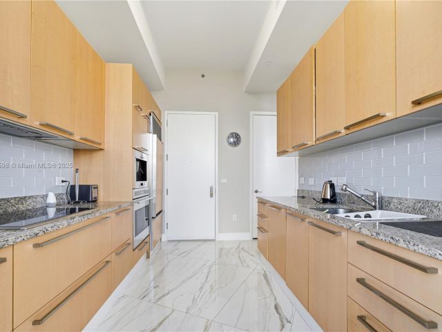 Продажа квартиры #3705 - фото 6633632