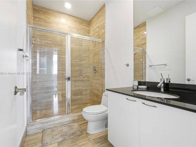 Продажа квартиры #3705 - фото 6676977