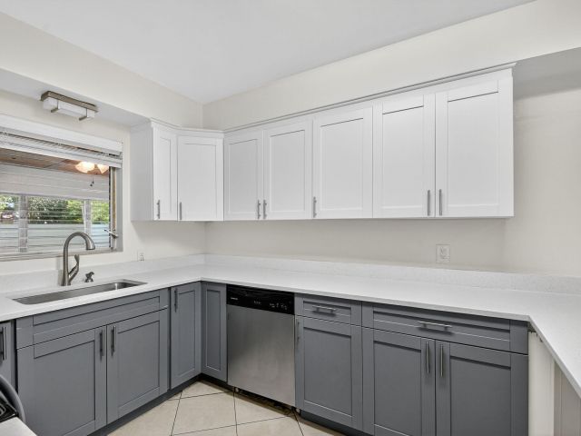 Дом в аренду по адресу 5009 Spruce Avenue - фото 6635271