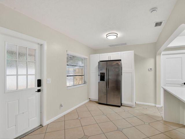 Дом в аренду по адресу 5009 Spruce Avenue - фото 6635274