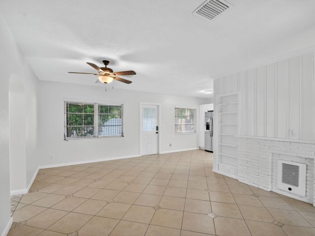 Дом в аренду по адресу 5009 Spruce Avenue - фото 6635279