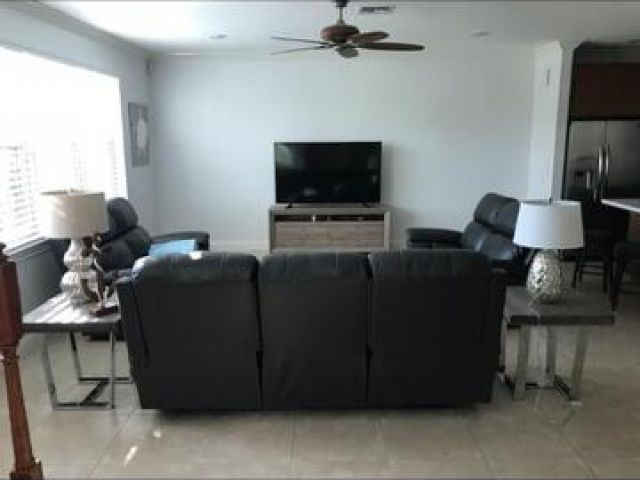 Дом в аренду по адресу 519 SW 5th Avenue 519a - фото 6642566