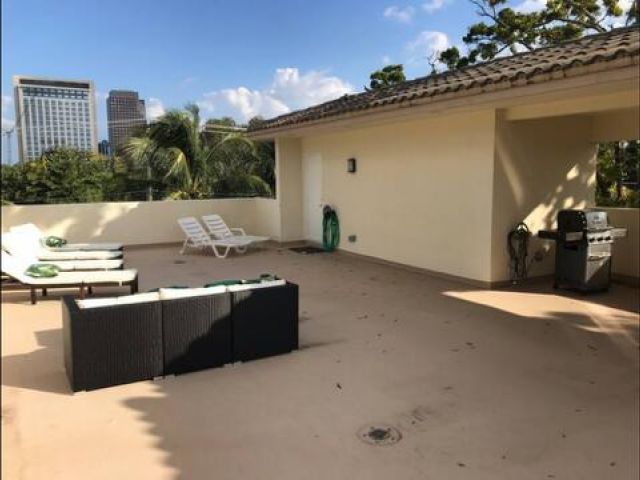 Дом в аренду по адресу 519 SW 5th Avenue 519a - фото 6642579