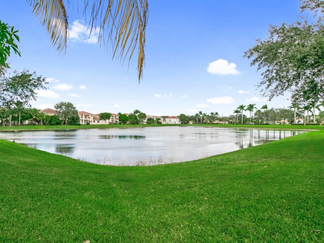 Продажа дома по адресу 514 Cresta Circle - фото 6632227