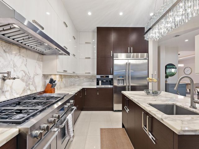 Продажа дома по адресу 2832 NE 21st Court - фото 6642548