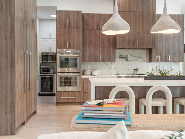 Продажа дома по адресу 501 NW 9th Street - фото 6677787