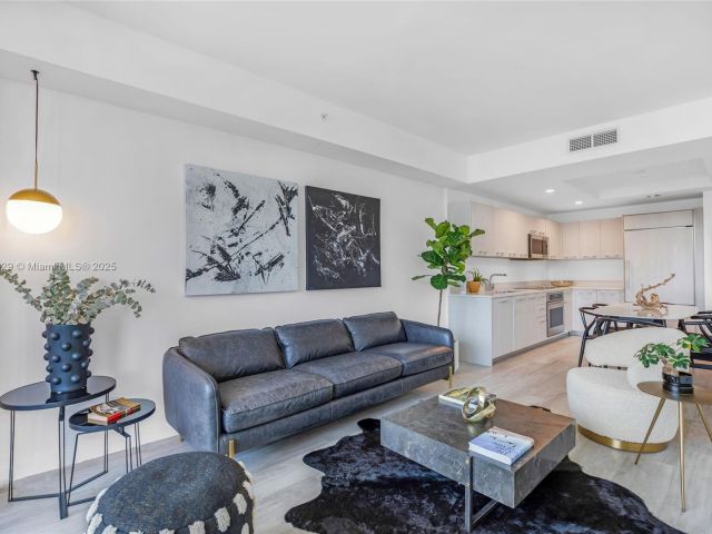 Квартира в аренду номер3205 - фото 6634990