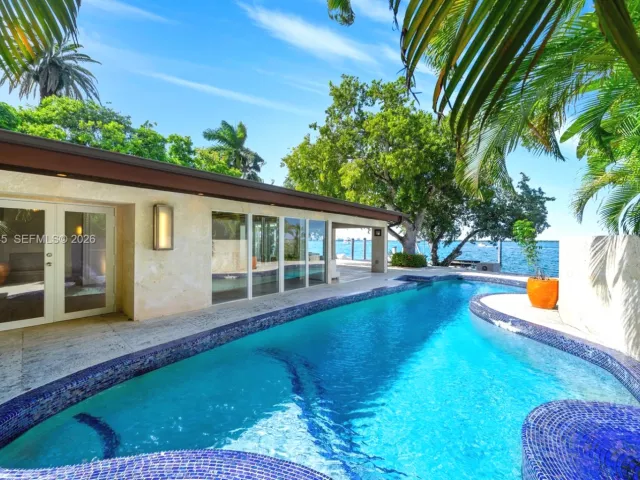 Продажа дома по адресу 444 W Rivo Alto Dr - фото 6699941