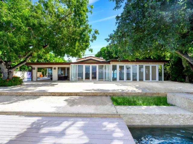 Продажа дома по адресу 444 W Rivo Alto Dr - фото 6632752