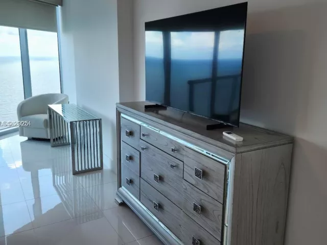 Квартира в аренду номер3705 - фото 6636043