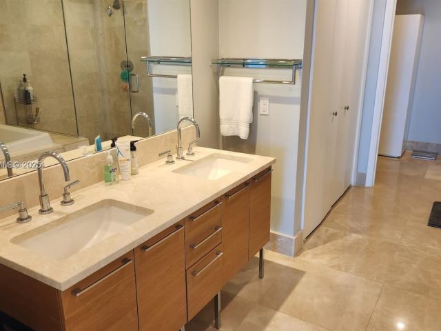 Квартира в аренду номер3705 - фото 6636042