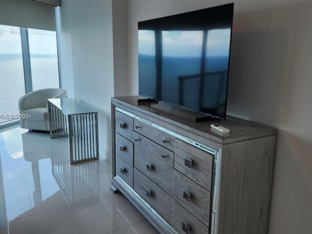 Квартира в аренду номер3705 - фото 6636043