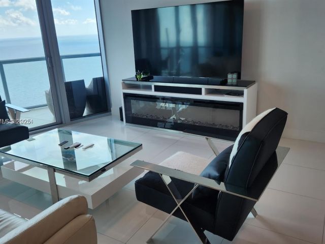 Квартира в аренду номер3705 - фото 6636056