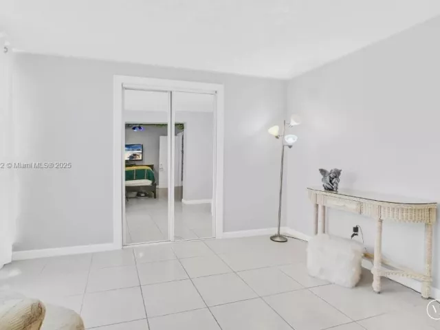 Продажа дома по адресу 822 Avenida Hermosa - фото 6641447