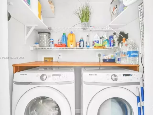 Продажа дома по адресу 822 Avenida Hermosa - фото 6641448