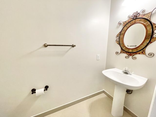 Дом в аренду по адресу 9593 Tavernier Drive - фото 6643849