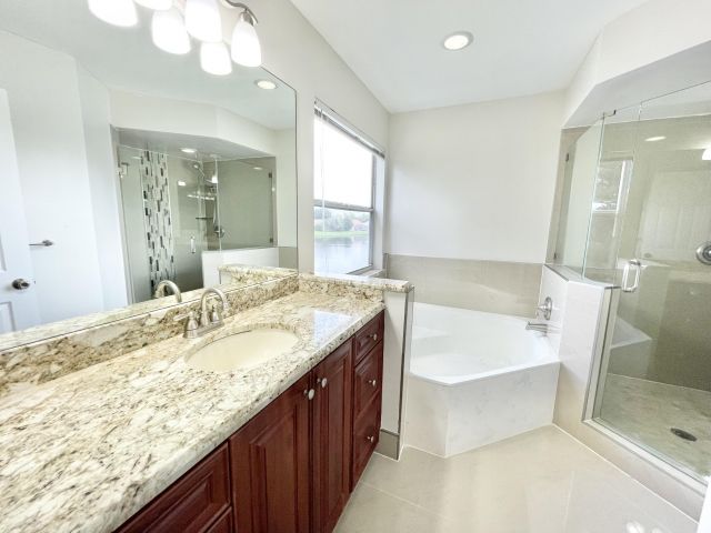 Дом в аренду по адресу 9593 Tavernier Drive - фото 6643862