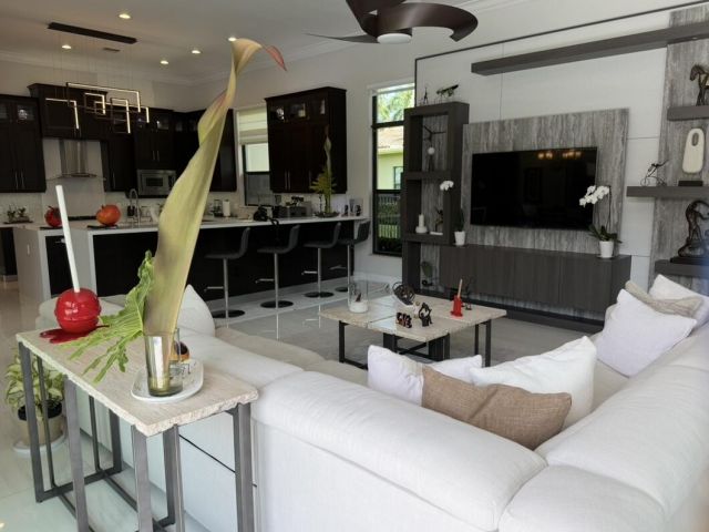 Продажа дома по адресу 16786 Crown Bridge Drive - фото 6686713