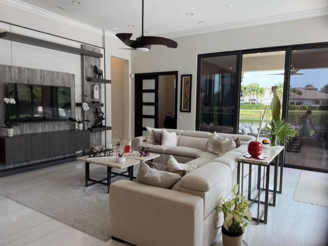 Продажа дома по адресу 16786 Crown Bridge Drive - фото 6686714