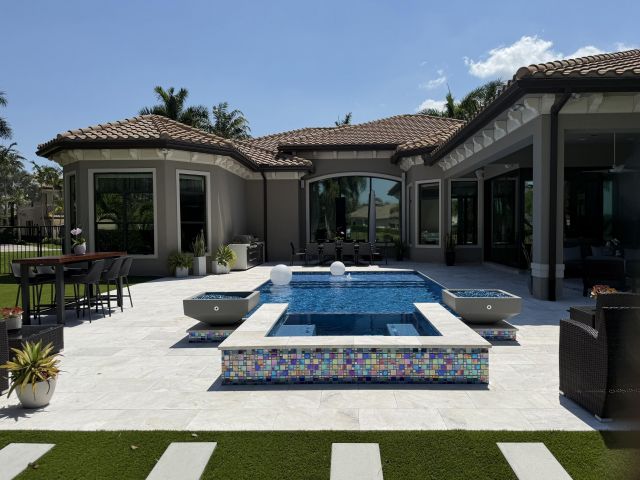 Продажа дома по адресу 16786 Crown Bridge Drive - фото 6686726