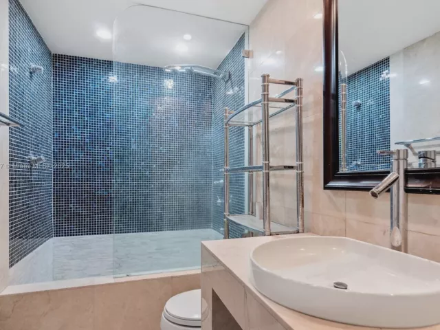 Продажа квартиры #1411 - фото 6637928