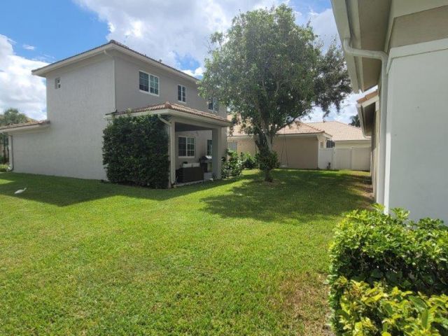 Дом в аренду по адресу 2345 Spanish - фото 6639525