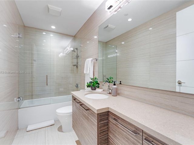 Продажа дома по адресу 259 Shore Ct - фото 6640311