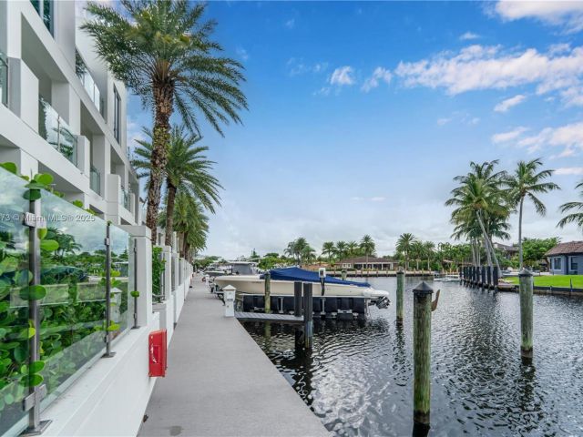 Продажа дома по адресу 259 Shore Ct - фото 6640317